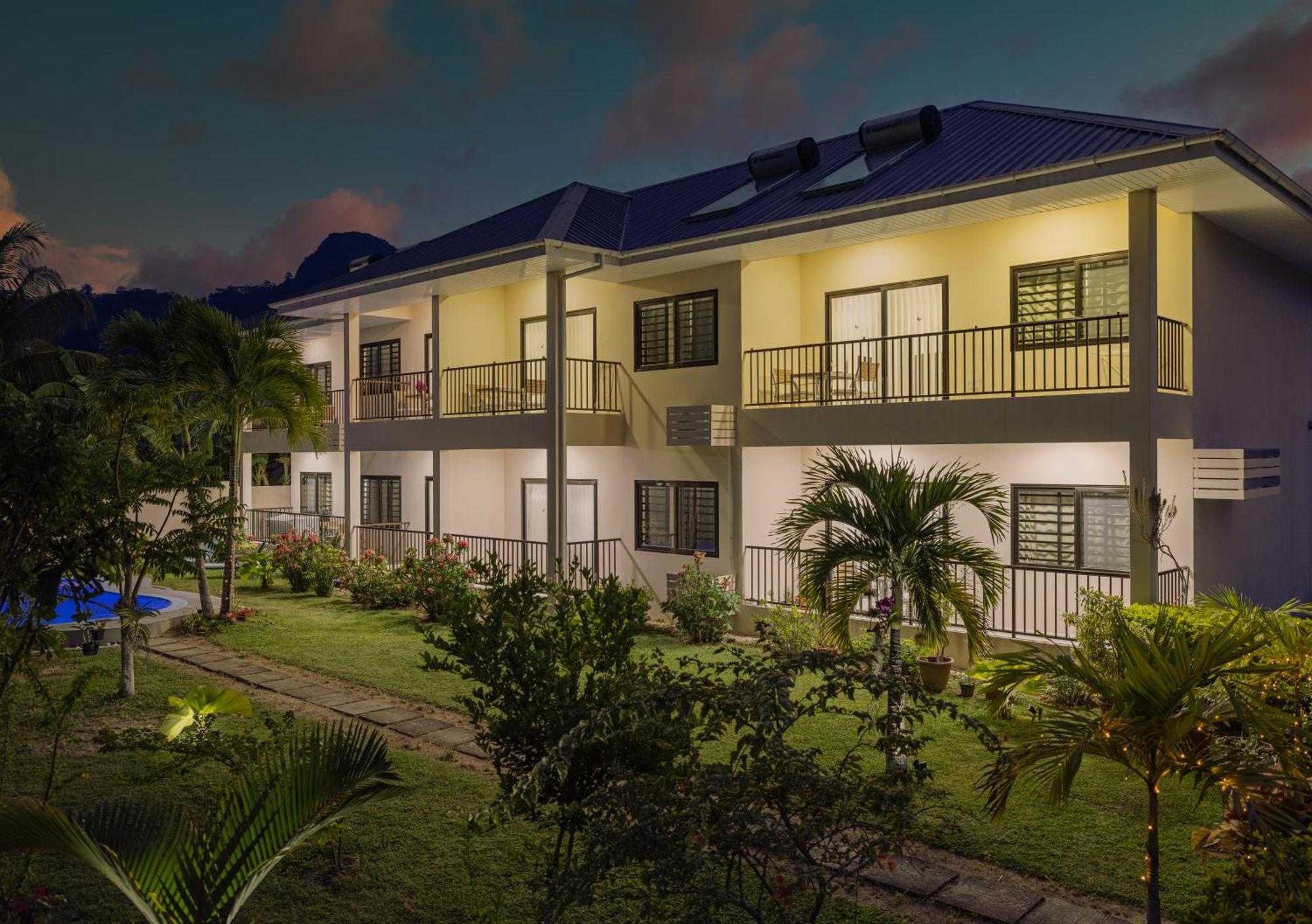 Apartment Creole Breeze Self Catering Anse Boileau